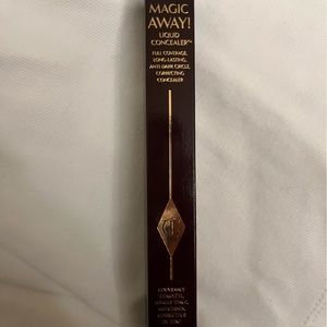 Charlotte Tilbury Magic Away Concealer